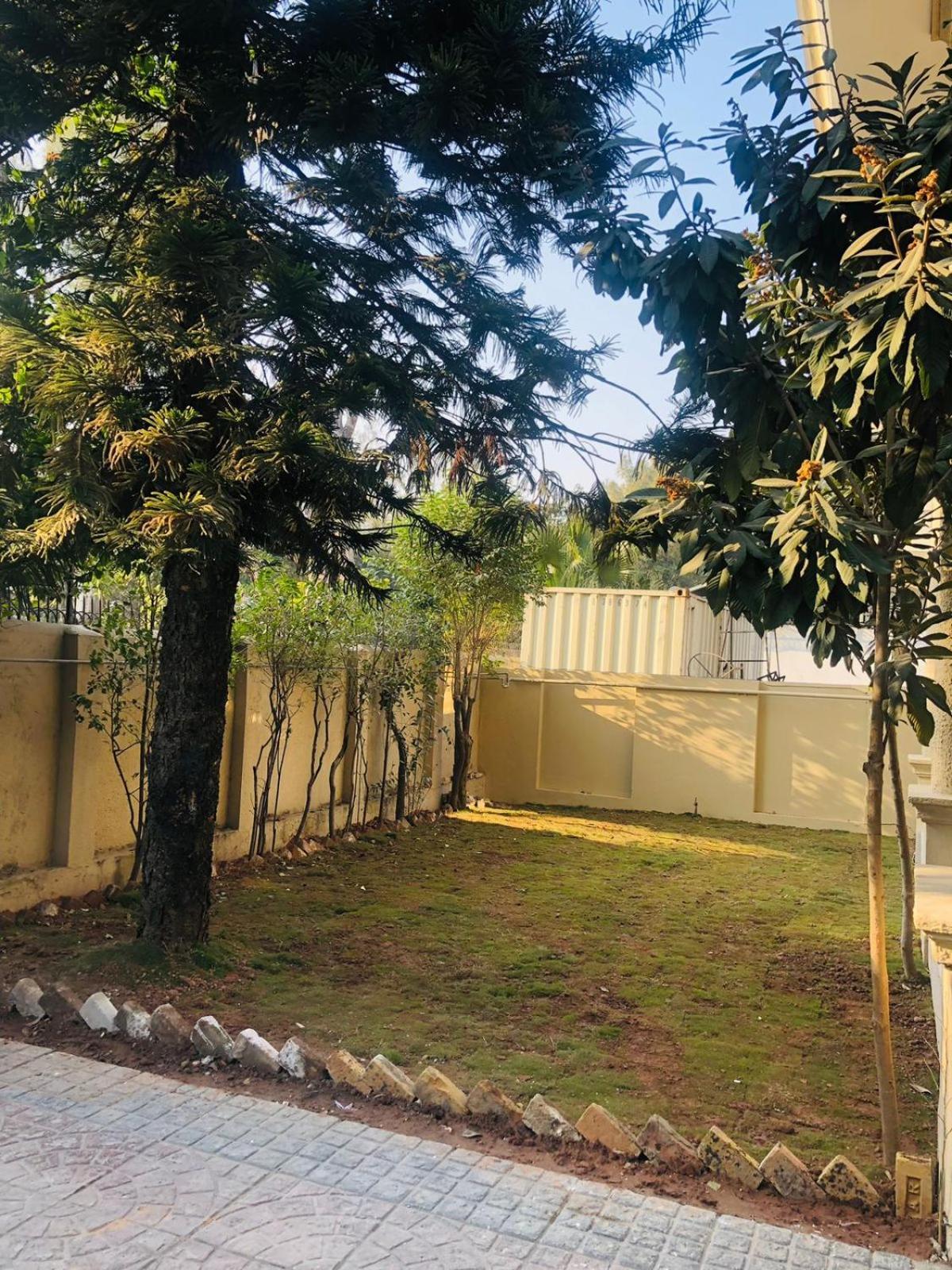 Hotel Royal Executive Islamabad Exterior foto