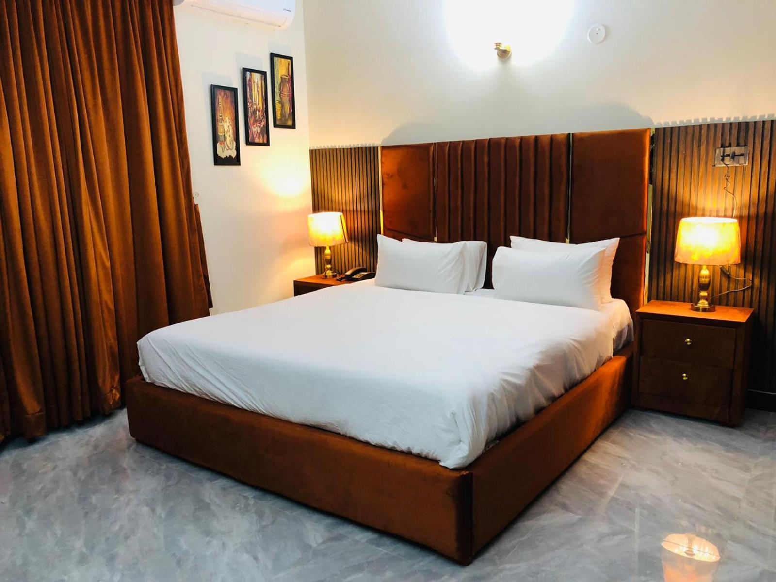 Hotel Royal Executive Islamabad Exterior foto